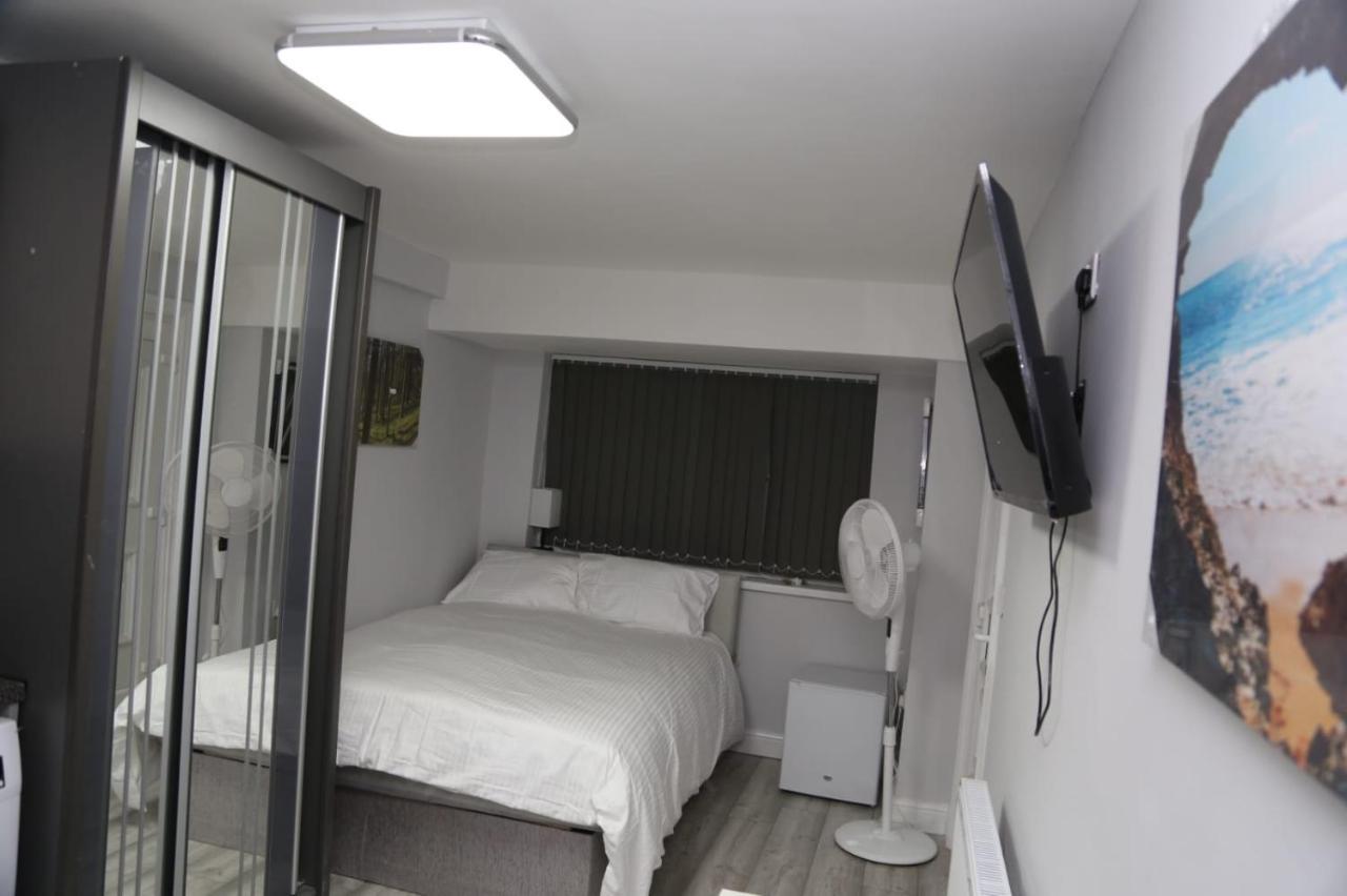 A A Guest Rooms Nightingale Chalet Λονδίνο Εξωτερικό φωτογραφία
