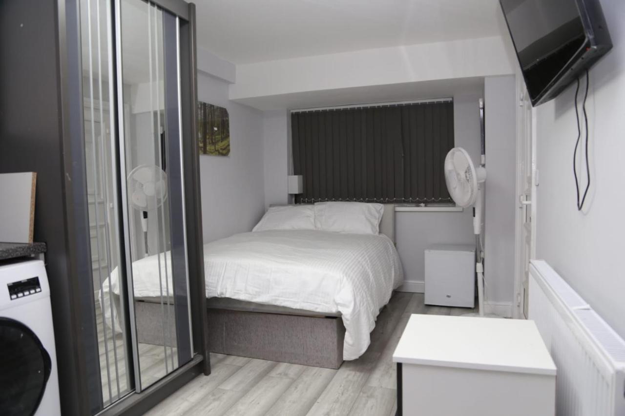 A A Guest Rooms Nightingale Chalet Λονδίνο Εξωτερικό φωτογραφία